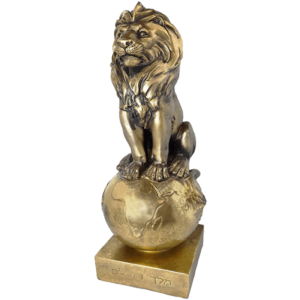 פסל אומנותי אריה זהב מתנה לשולחן המנהל